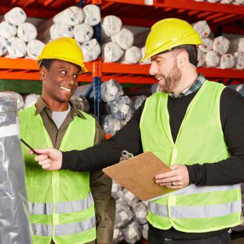 Picker and packer warehouse job